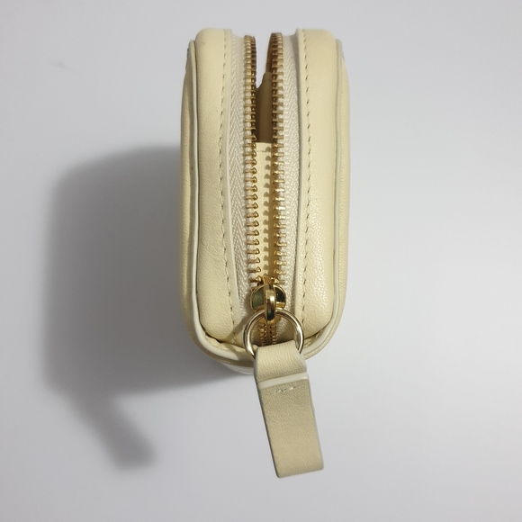 NEW Oroton cream ziparound coin purse. - Picture 7 of 11